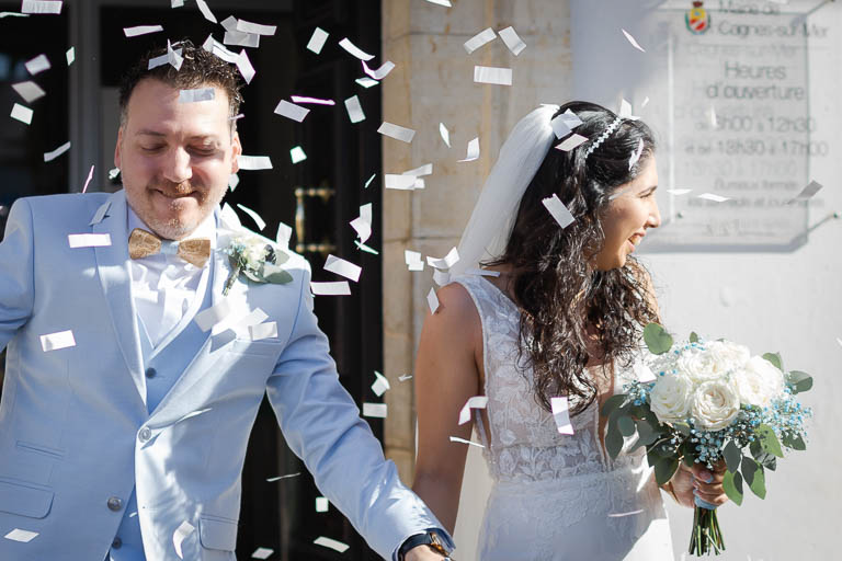 Mariage Yasmin & Romain, Mairie de Cagnes-sur-mer , confettis