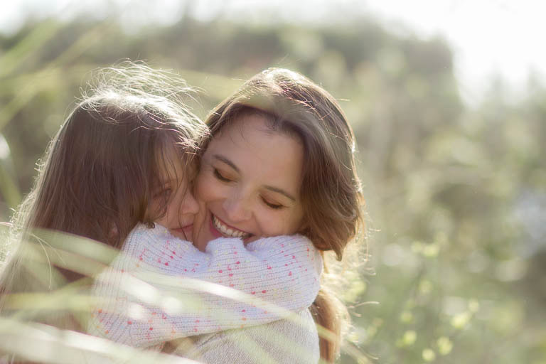 Photographe famille et lifestyle, portrait mere fille
